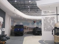 卡車(chē)展銷(xiāo)會(huì)展廳室內(nèi)展覽效果-2239-04